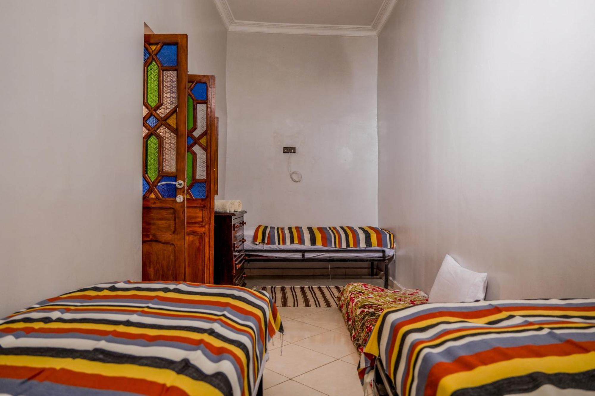 Yakout Hostel طنجة المظهر الخارجي الصورة